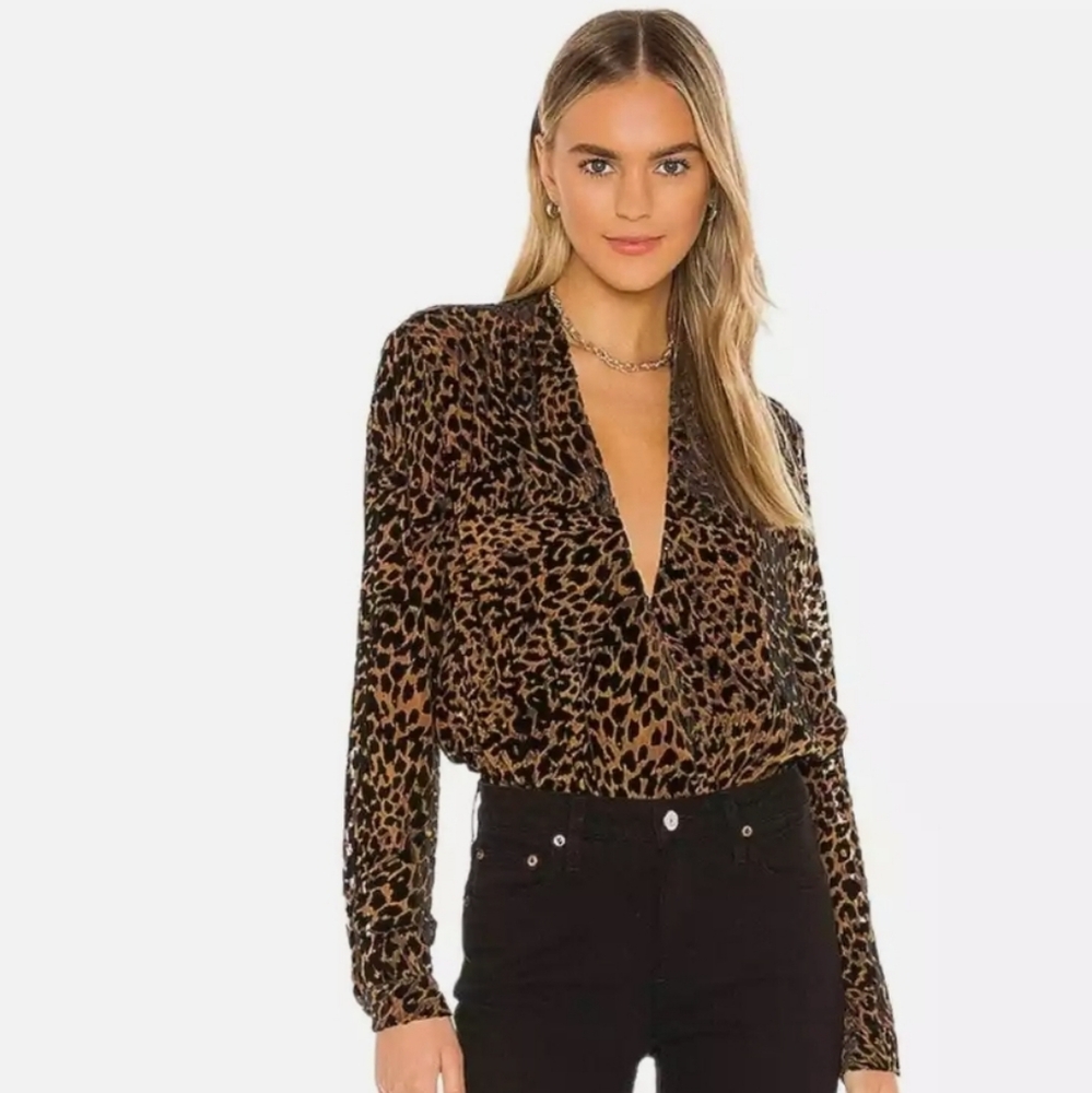 L'AgencE Animal Print Blouse